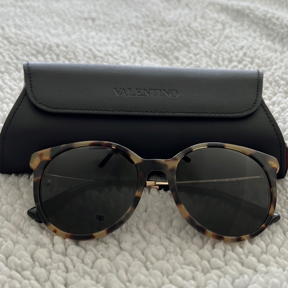 Valentino VA4069 53 Sunglasses